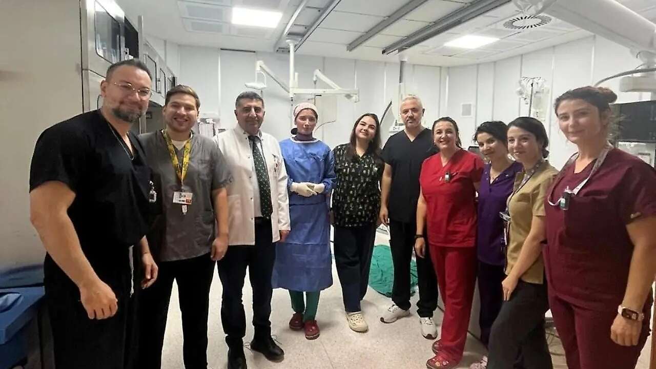 Bodrum'da Bir İlk, Tam Tıkalı Damar Ameliyatsız Açıldı