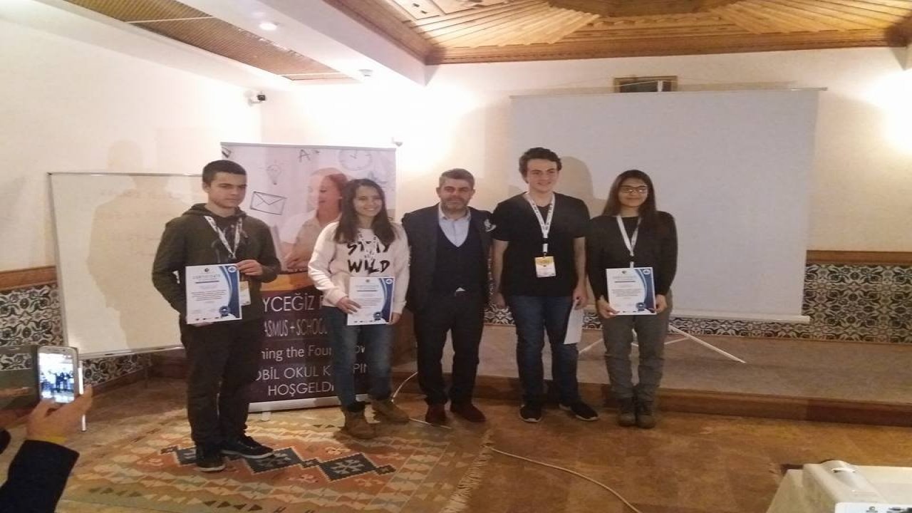 'Mobil Okul' Kampı Tamamladı