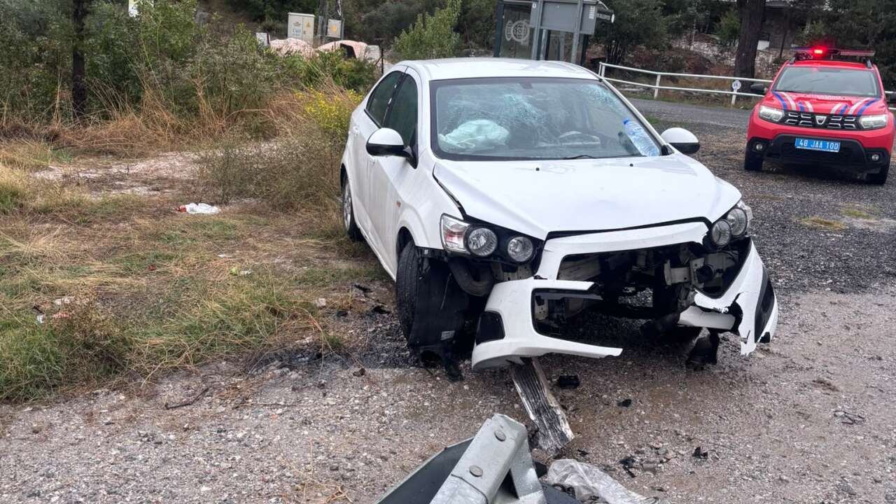 Muğla'da Yağış Kazayı Beraberinde Getirdi, 13 Yaşındaki Çocuk Ağır Yaralandı