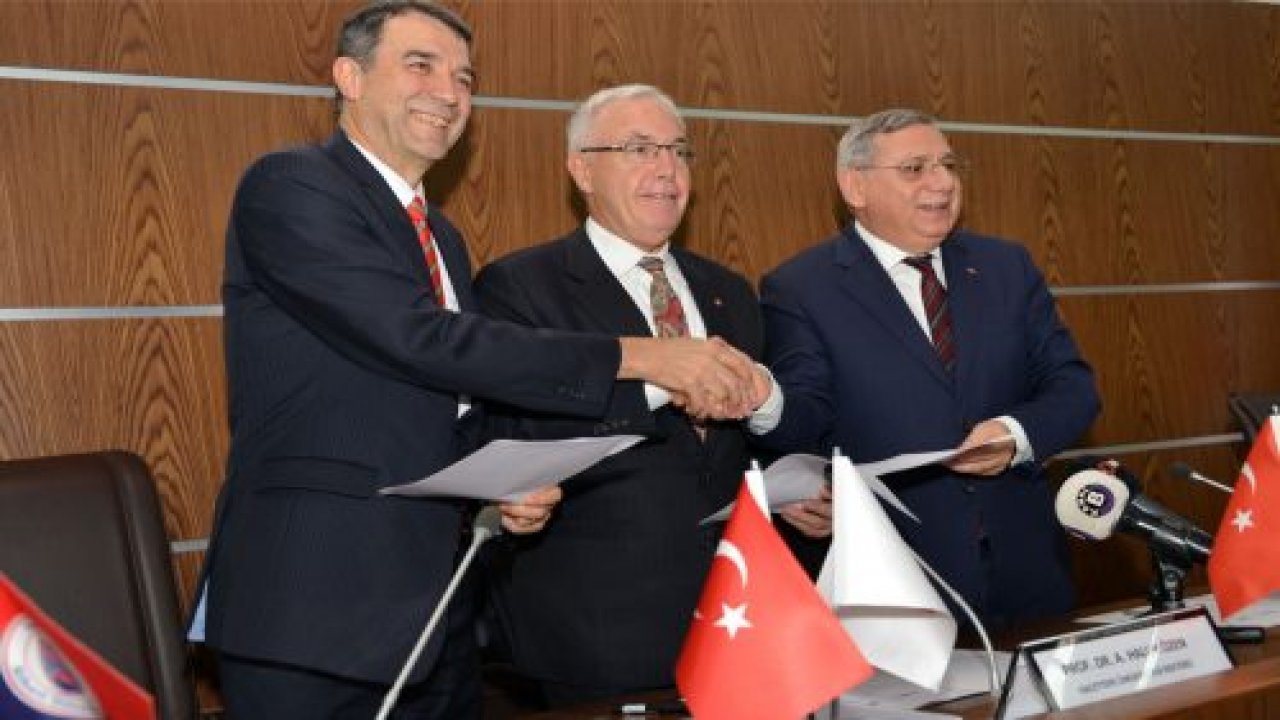 “Tütünsüz Kampüs” için imzalar atıldı