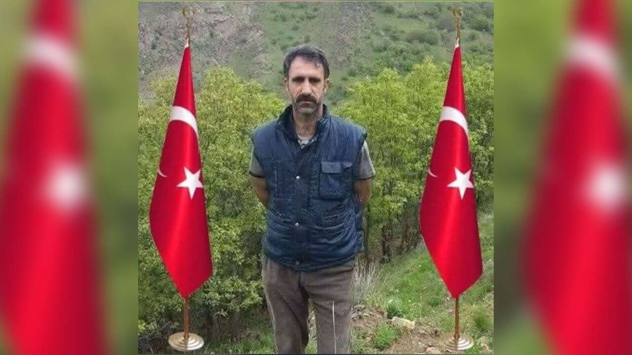 Düğün Yolunda Kaza: Amca Hayatını Kaybetti, Yeğeni Ağır Yaralı