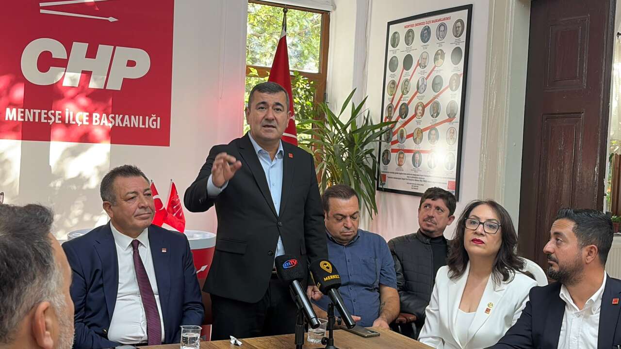 Halil Karahan’dan Ahmet Aras’a Dikkat Çeken Sözler: “CHP’den Rahatsız Olma Hakkı Yok”