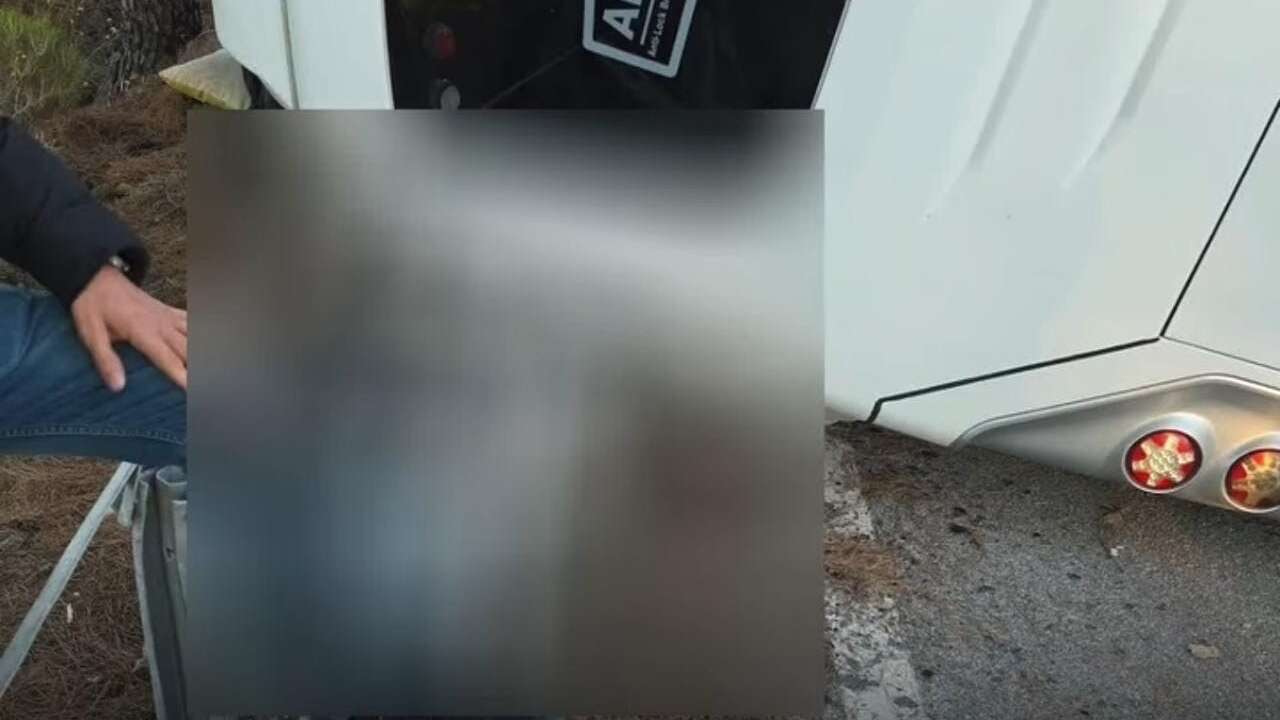 Muğla’da Otel Servis Aracı Devrildi: Çok Sayıda Yaralılar Var