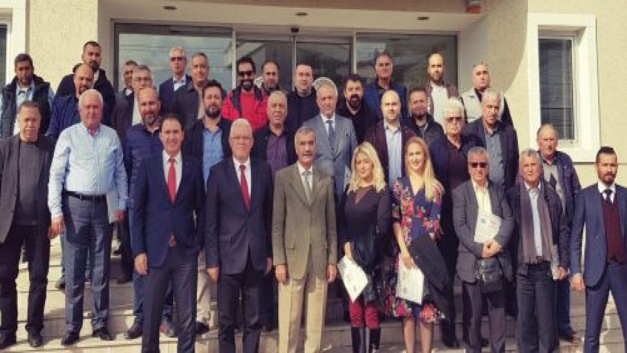 Emlakçılar yetki belgesi hakkında bilgilendirildi