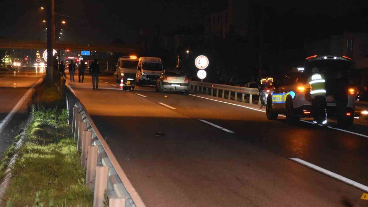 Otomobilin Çarptığı Kadın Hayatını Kaybetti