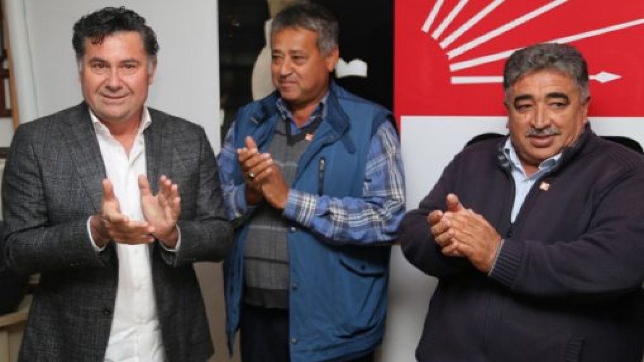 CHP rozetlerini Başkan Kocadon taktı