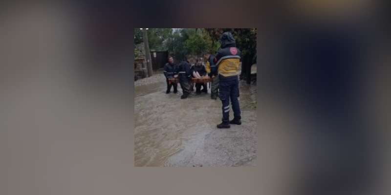 Bodrum’da Evde Mahsur Kalan Hamile Kadın Kurtarıldı