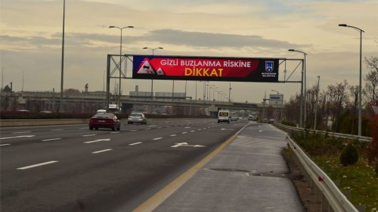 Başkentte yolların dili LED'li ekranlar