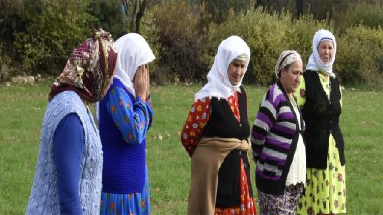 Yaraşlı Kadın Çiftçi Tiyatro Grubu  Bir Başarıya Daha İmza Attı