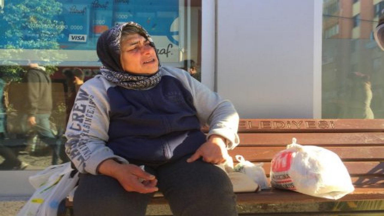 Bir yıldır sokakta yaşıyor
