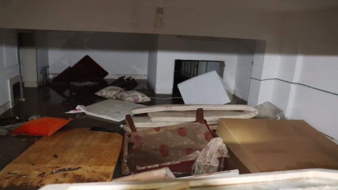 Sel sularıyla dolan evde can pazarı