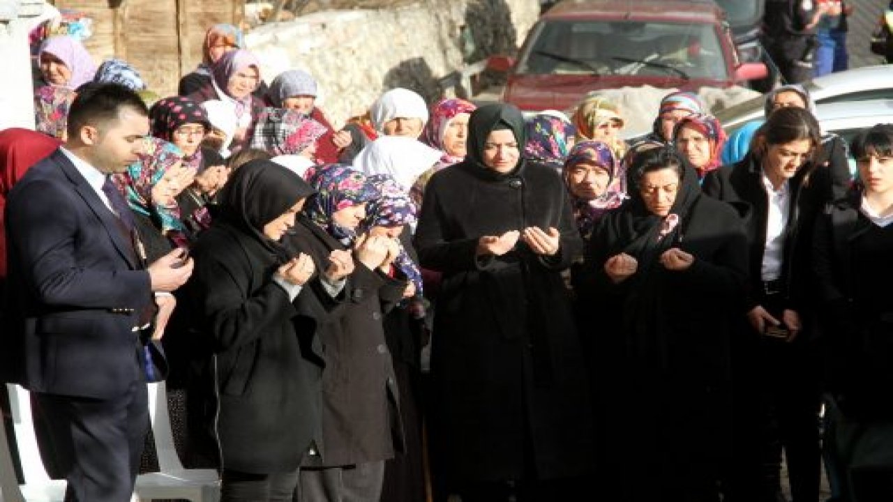 Eski Bakan Kaya'nın halası son yolculuğuna uğurlandı