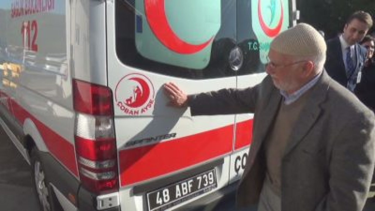 Gözyaşlarını tutamadı