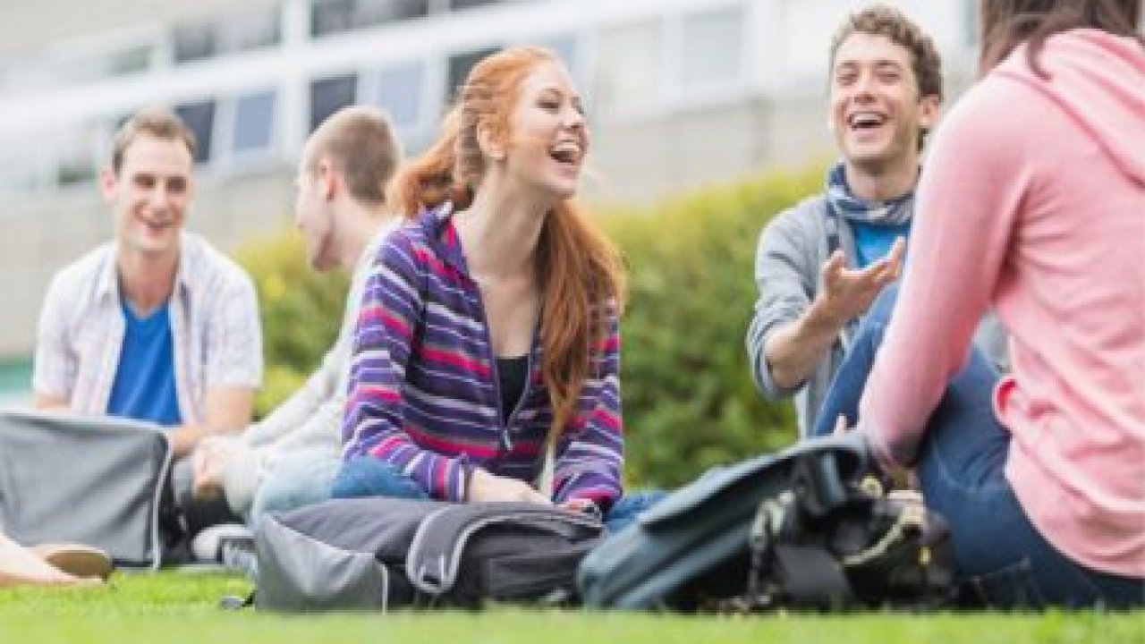 Üniversite öğrencilerine E-Ticaret eğitimi fırsatı