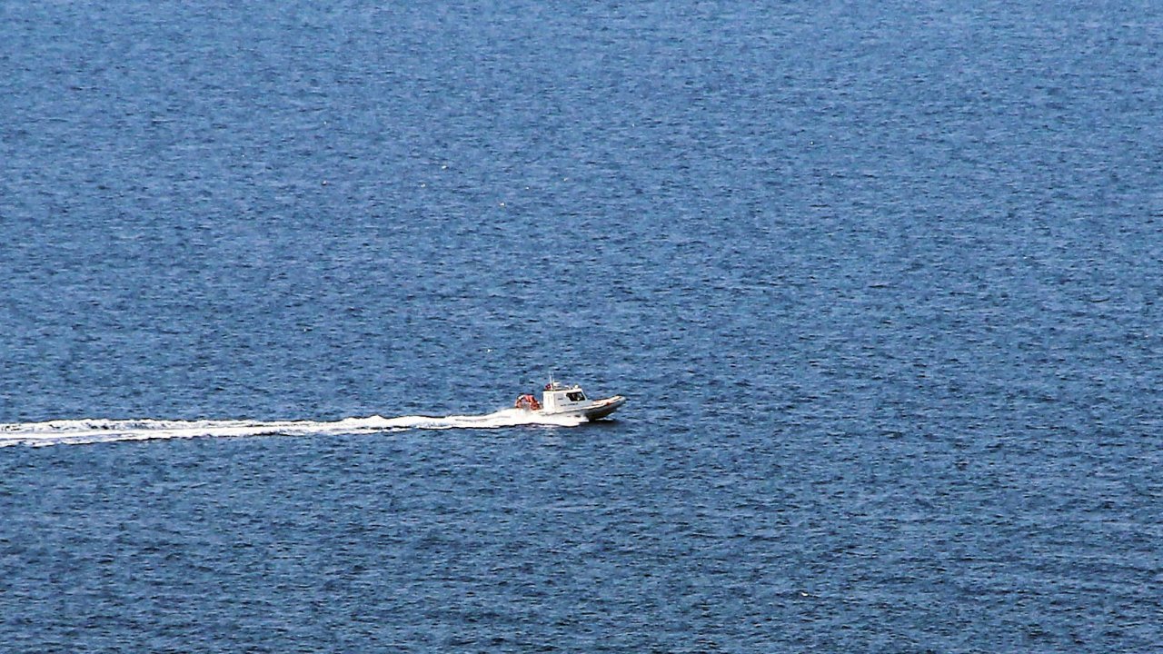 Türk askeri Kardak Kayalıklarından ayrılmıyor