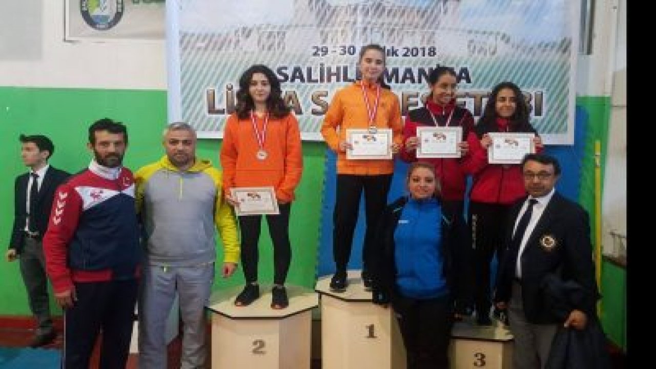 Ege Karate Ligi ilk karşılaşmaları başladı