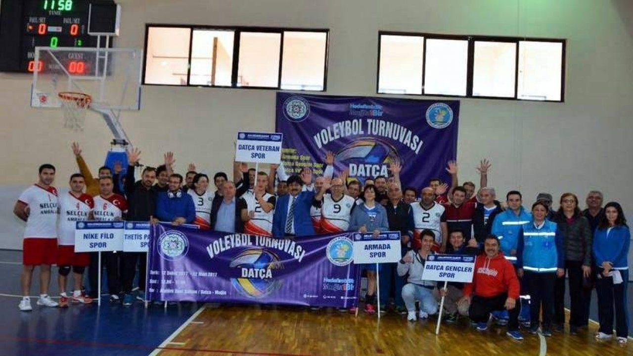 Datça Voleybol Turnuvası başladı