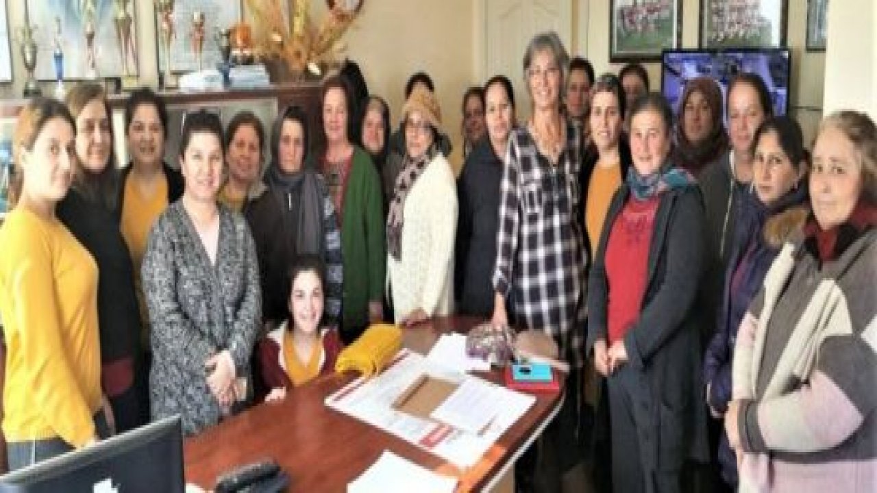 Köylü kadınlar tarım ve turizm için kolları sıvadılar