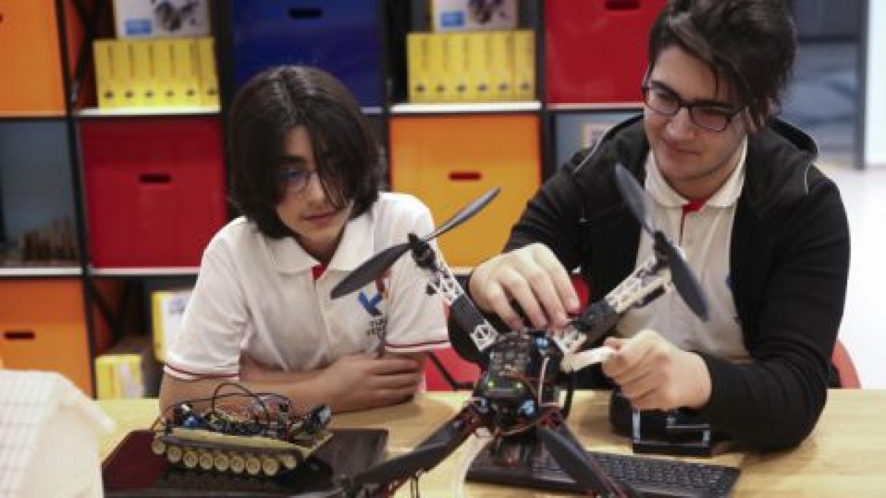 Öğrencilere 'DeneyapTeknoloji Atölyeleri' müjdesi