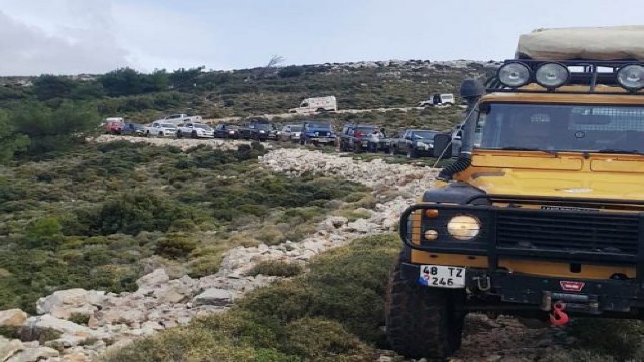 İki yaka bir dostluk