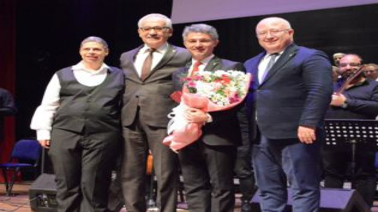 Büyükşehir’den Türk Halk Müziği Korosu konseri