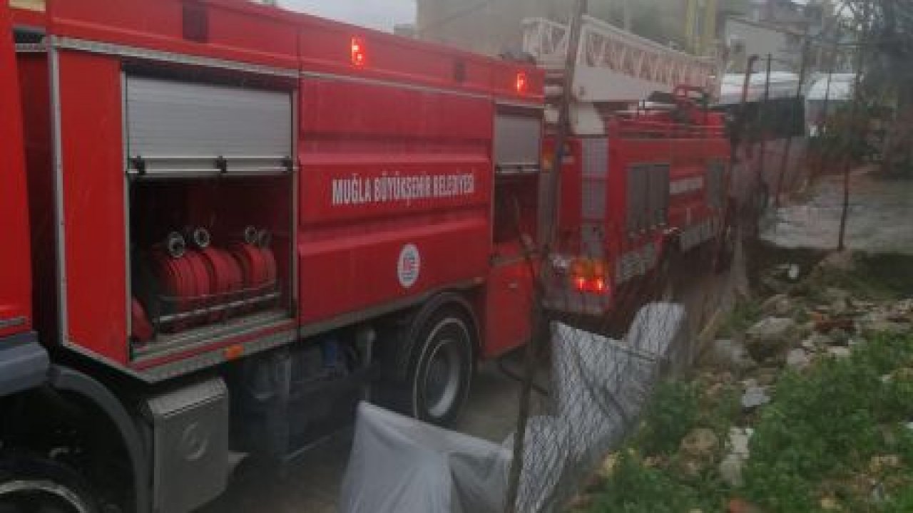 Milas’ta ev yangını