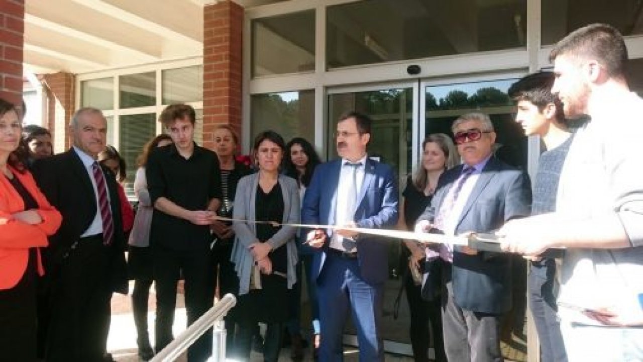 Mimarlık Öğrencilerinden Sergi