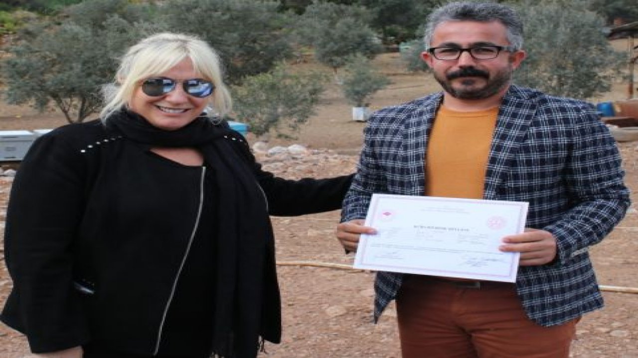 Arıcılar Sertifikalarını Aldı