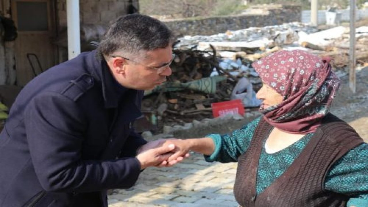 Toksöz 8 Mart Kadınlar Gününü Kutladı