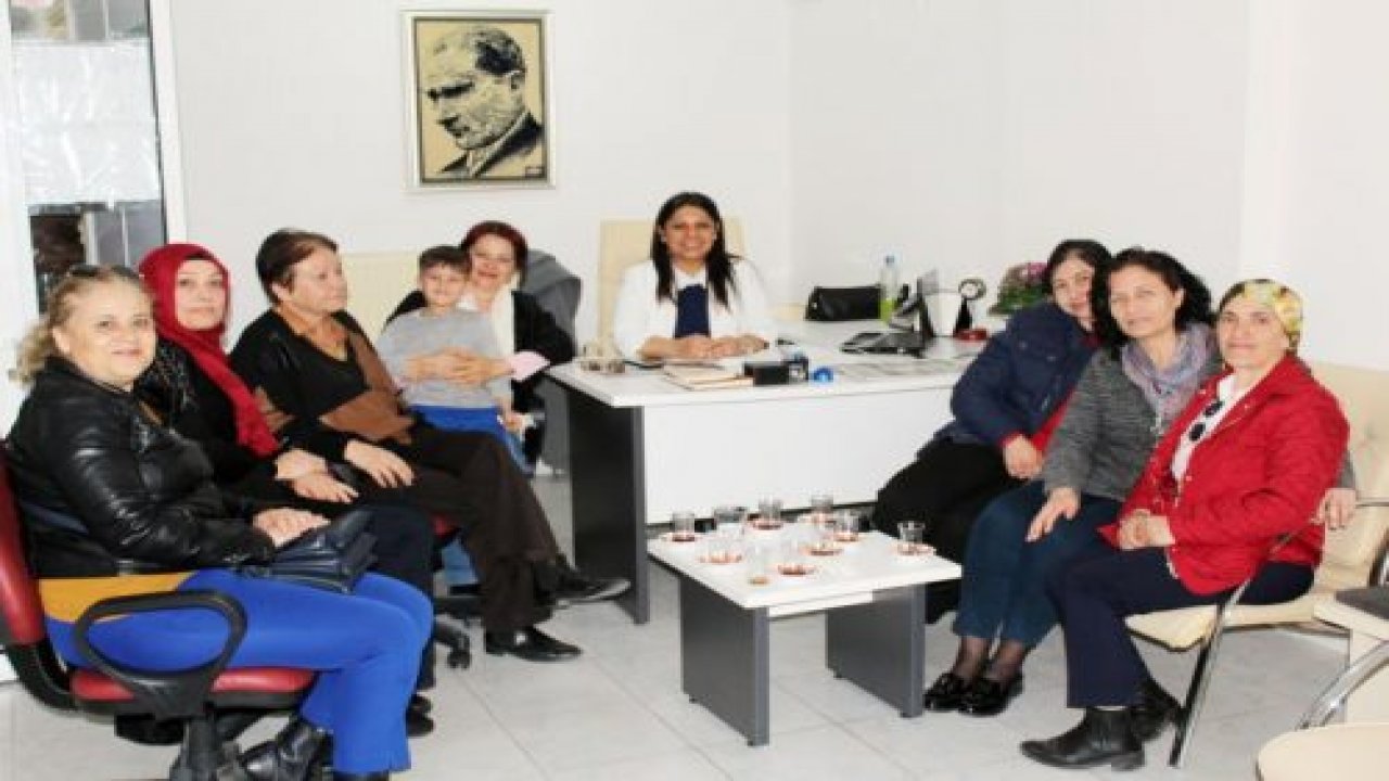 Ak Partili Kadınlardan Muğla Gazetesi’ne Ziyaret