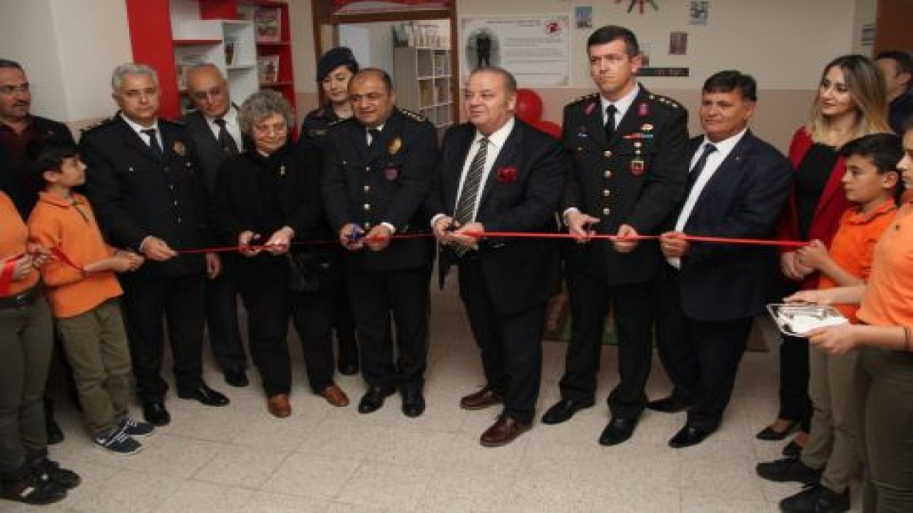 Şehidin Adı Kütüphanede Yaşayacak