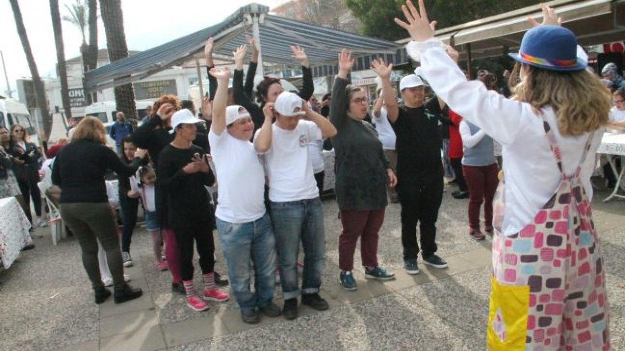 Down Sendromlular  Gönüllerince Eğlendi