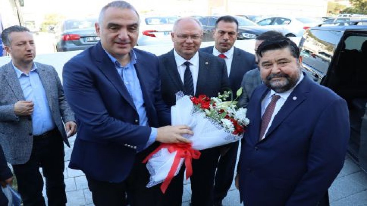 Bakan Sektör Temsilcileriyle Buluştu