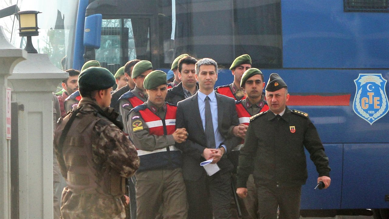 İNKARA DEVAM EDİYORLAR