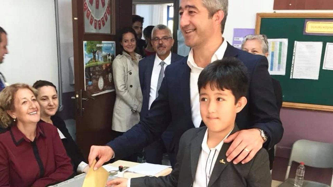 Mehmet Oktay Oyunu Kullandı