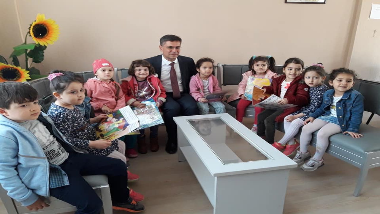 Başkan Toksöz, Öğrencilerle Buluştu