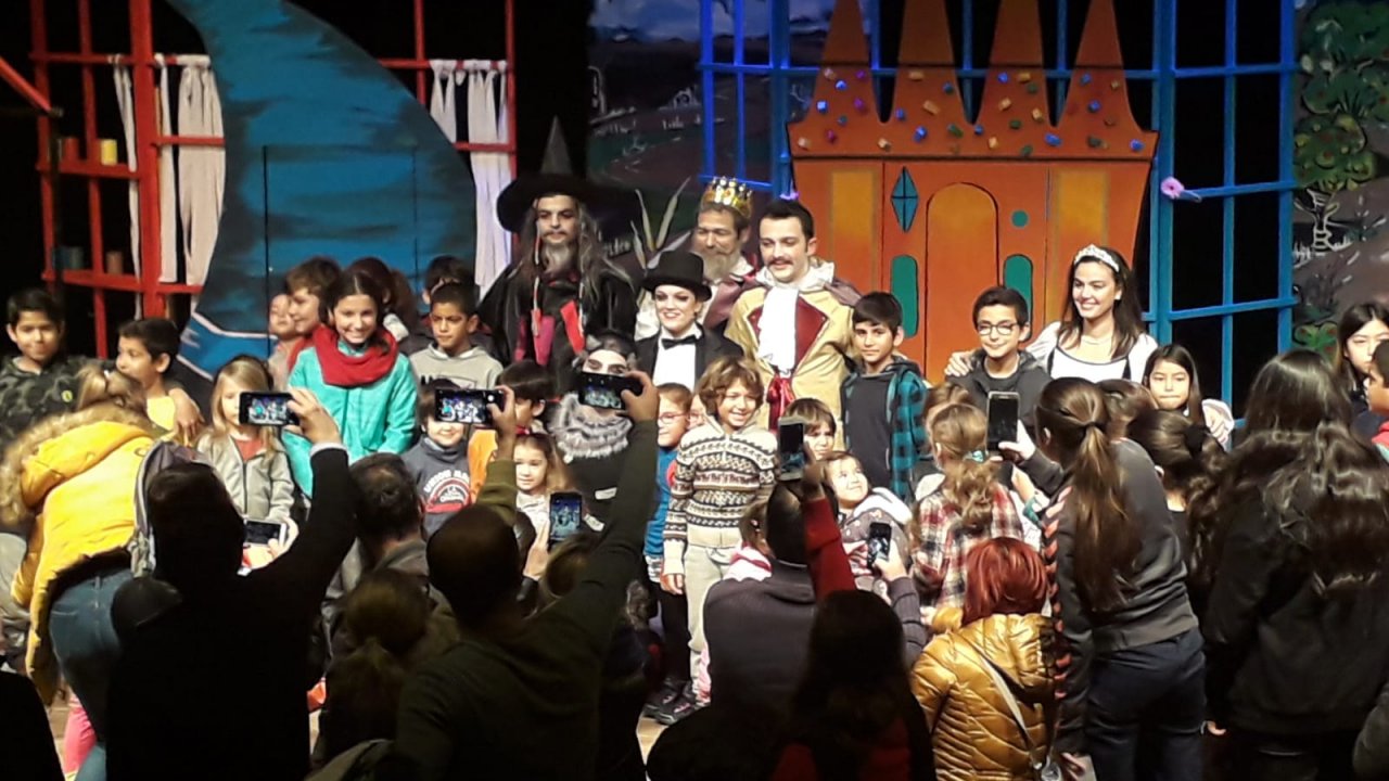 Bodrum’da Tiyatrolu Günler Devam Ediyor