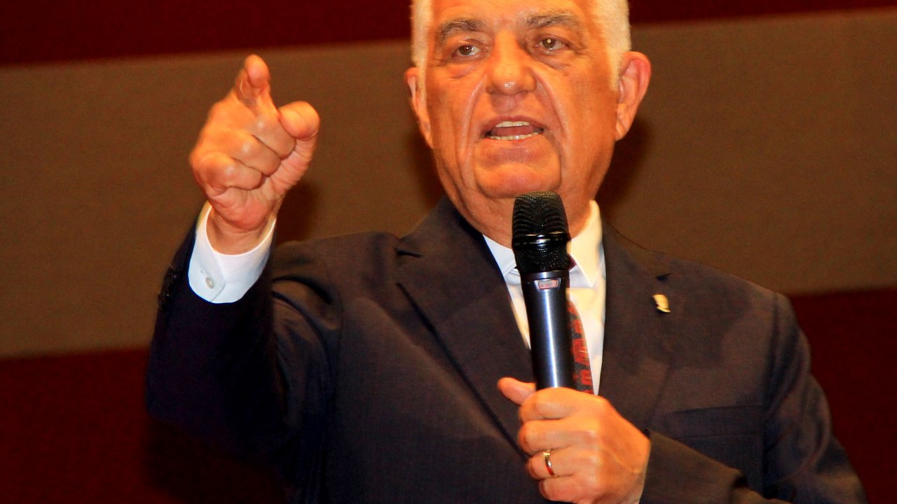 Gürün;  “Siyaset dejenere oldu”