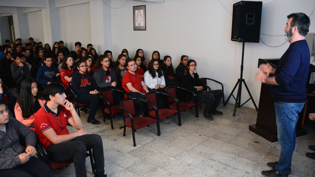 Öğrencilere hayvan hakları eğitimi