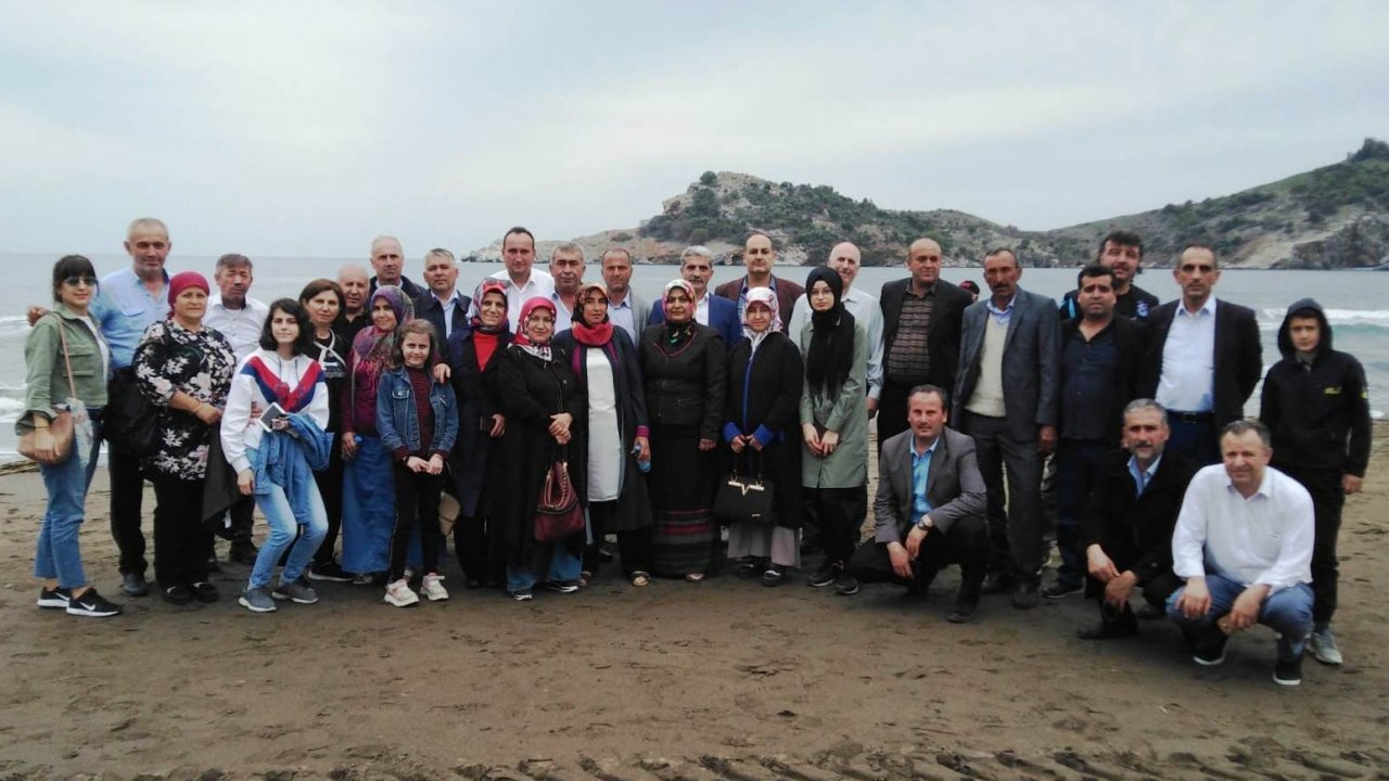 27 Yıldır Birbirlerinden Kopamadılar