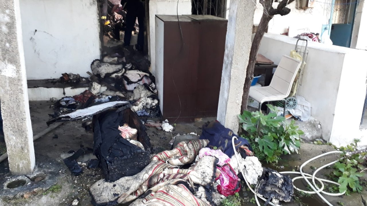Taş Evde Çıkan Yangın Korkuttu