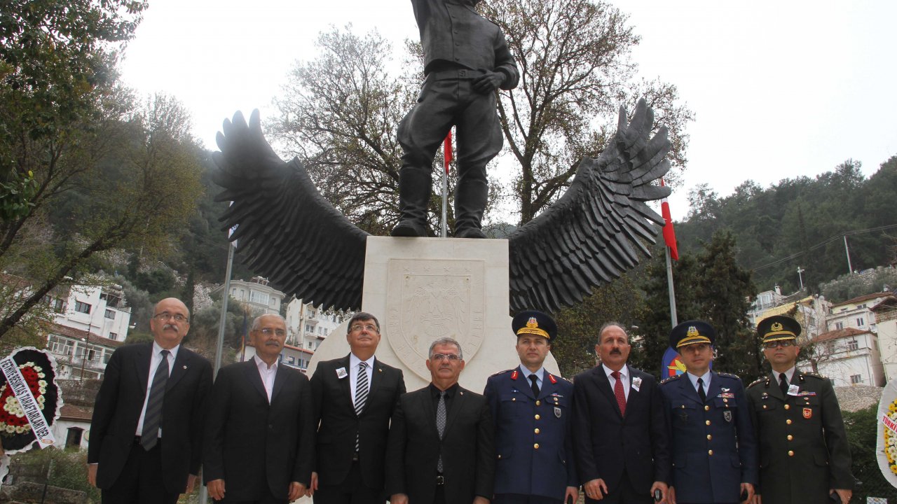 Şehit Fethi Bey ölümünün 103. yılında Fethiye'de anıldı