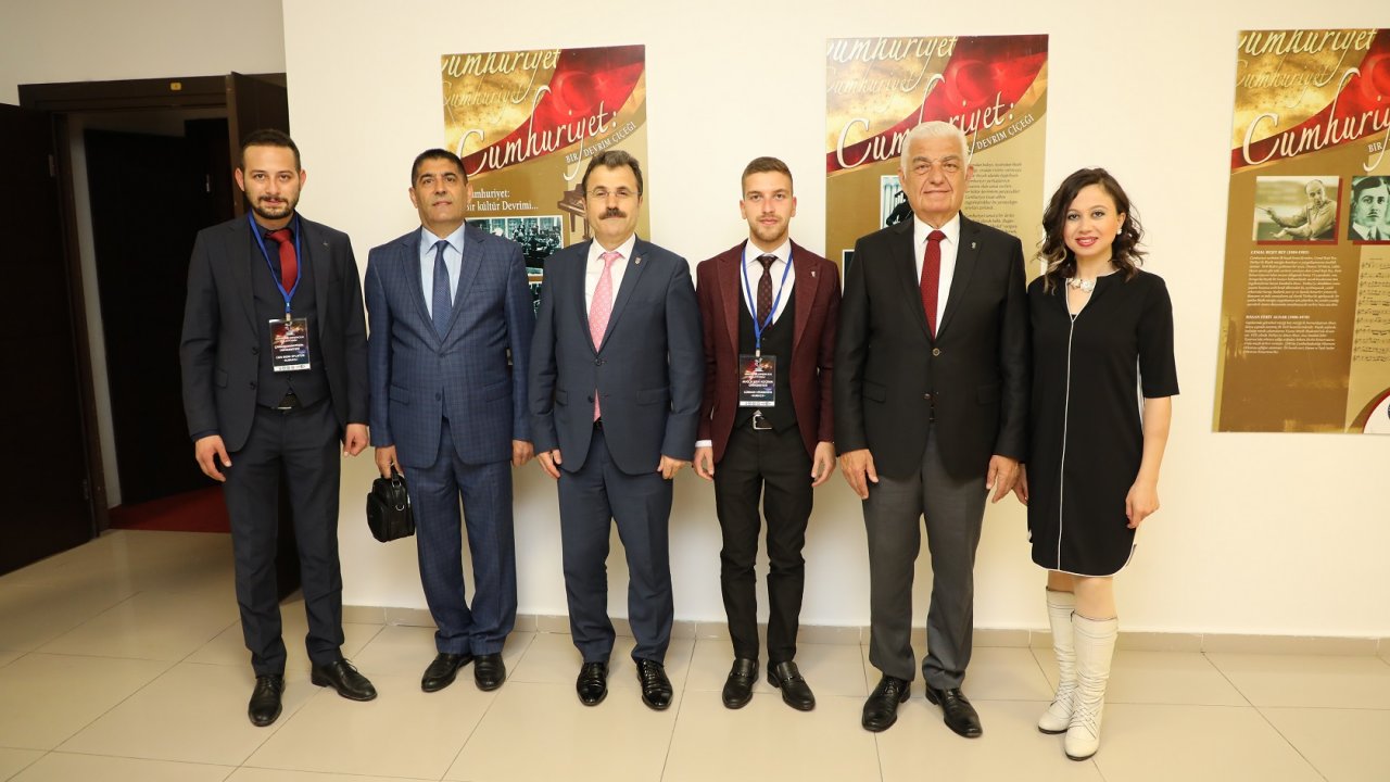 Büyükşehirden Kariyer ve Girişimcilik Zirvesi