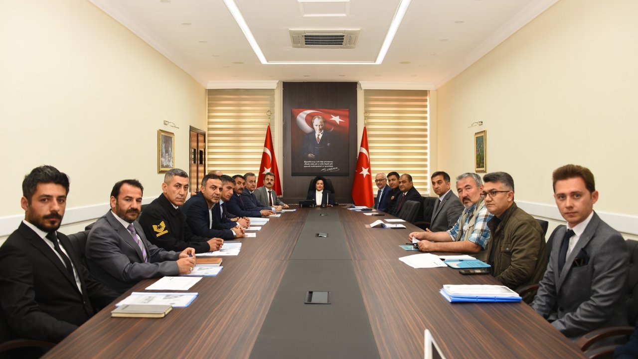 Üniversite Güvenlik Koordinasyon Toplantısı Vali Civelek Başkanlığında Yapıldı