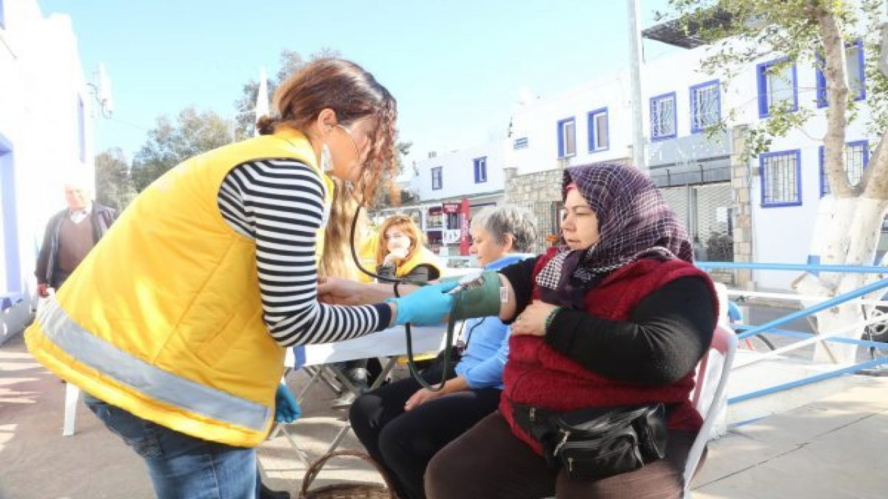 Bodrum'da vatandaşların şeker ve tansiyonu ölçüldü