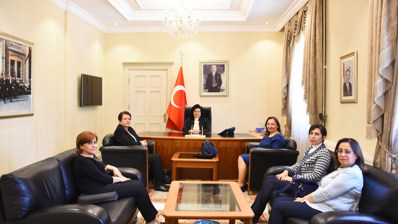 Korunmaya Muhtaç Çocuklara Yardım Derneği Vali Civelek’i Ziyaret Etti