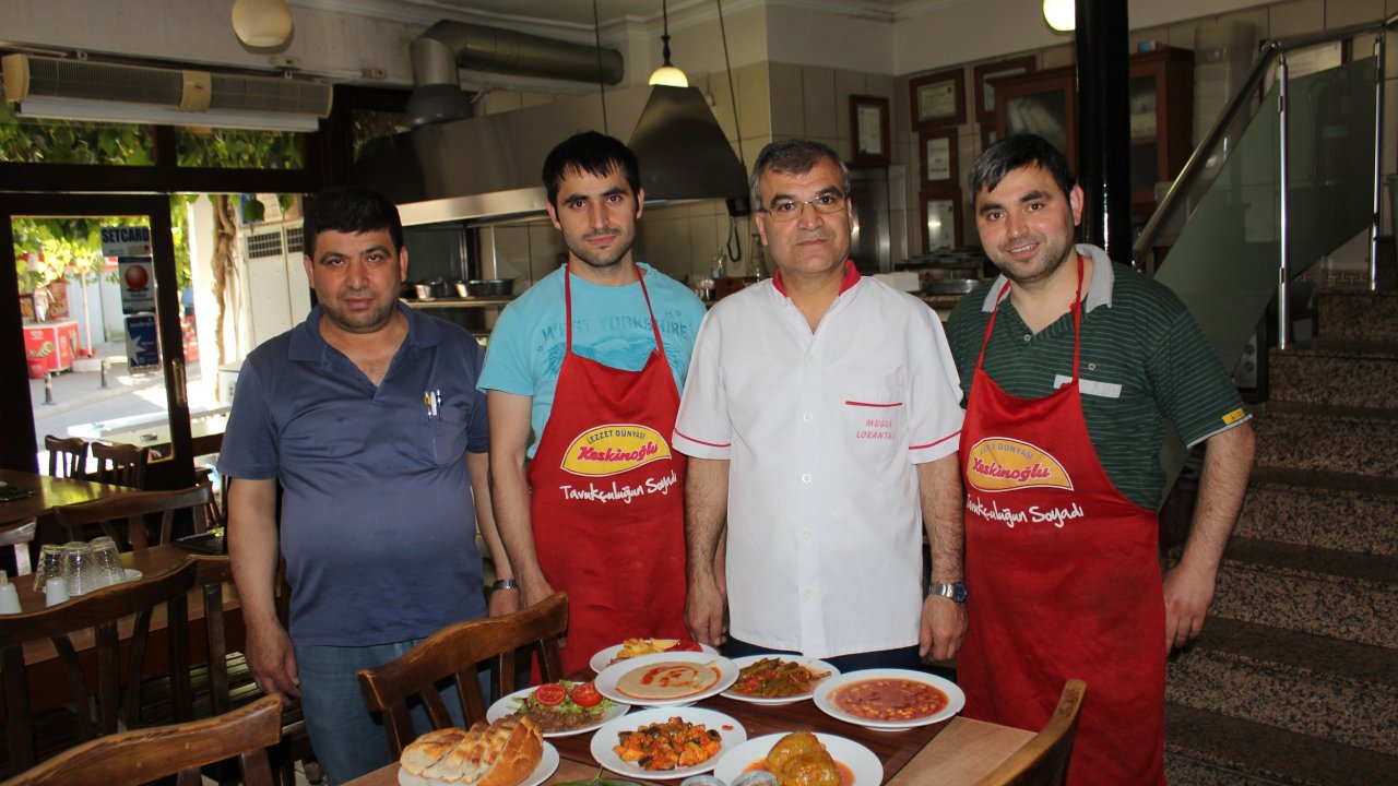 Köyden Gelip Seçtikleri Meslekle Gençlere Umut Oldular