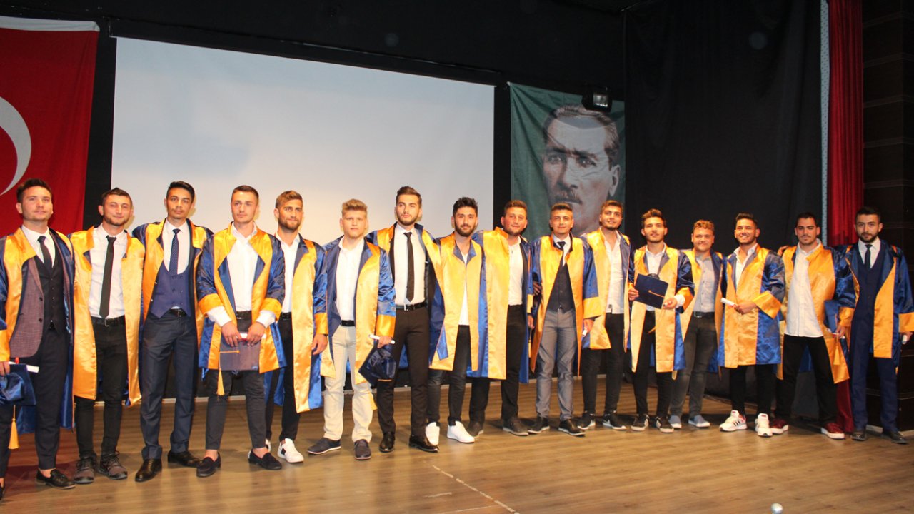 Genç Denizciler Mezun Oldu