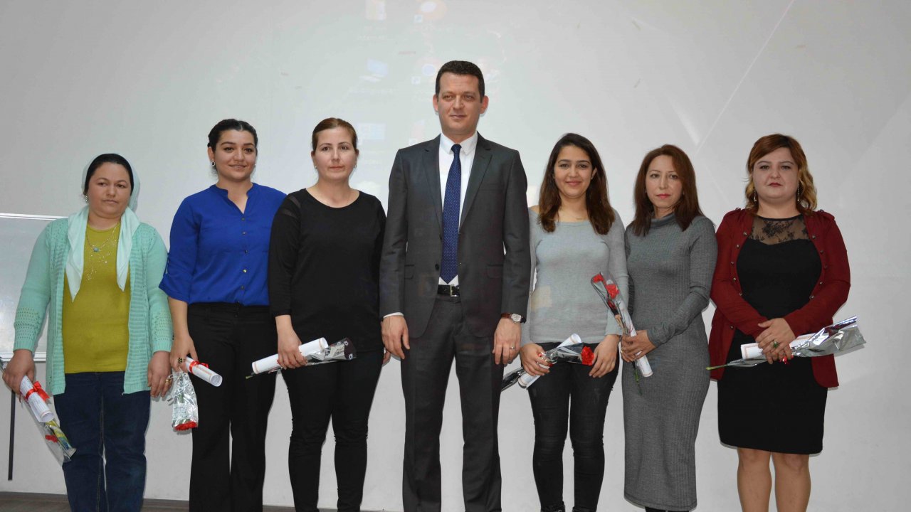 Ortaca’da kadın kursiyerler sertifika aldı