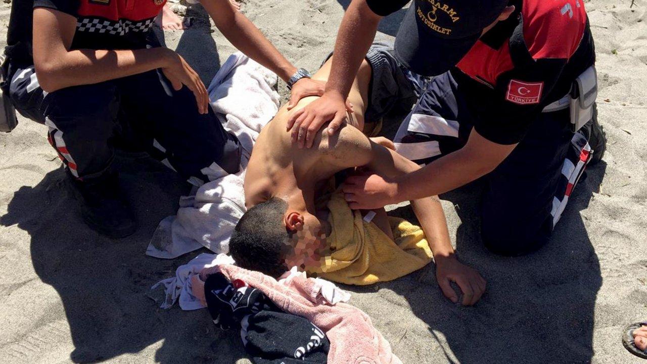 Kardeşinin Boğulduğunu Gören Ağabeyin Dili Boğazına Kaçtı